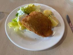Zupa brokułowa oraz dorsz panierowany